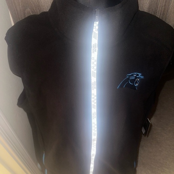 Men’s new Team NFL apparel  North Carolina Panthers vest size M medium - Picture 6 of 7